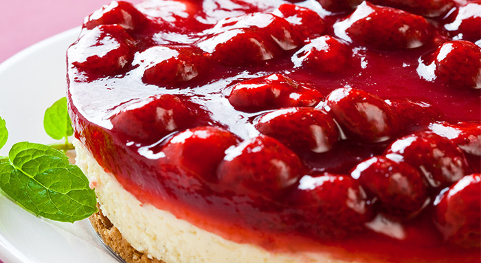 Frischkäse Torte mit Erdbeeren